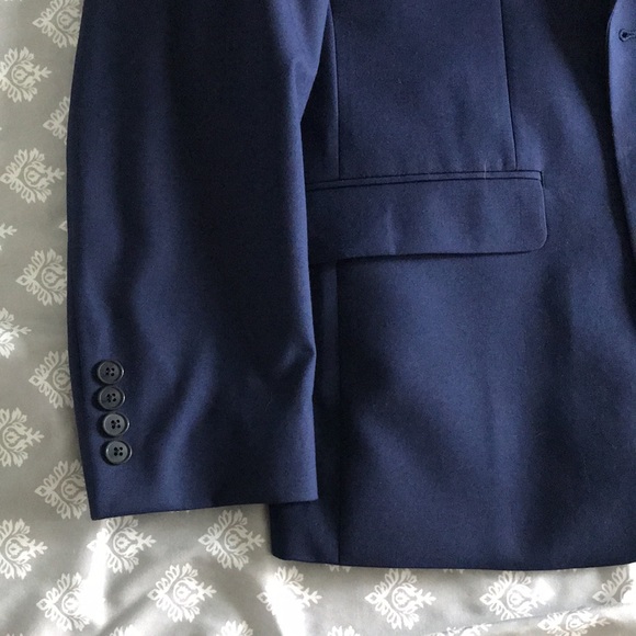 Suit